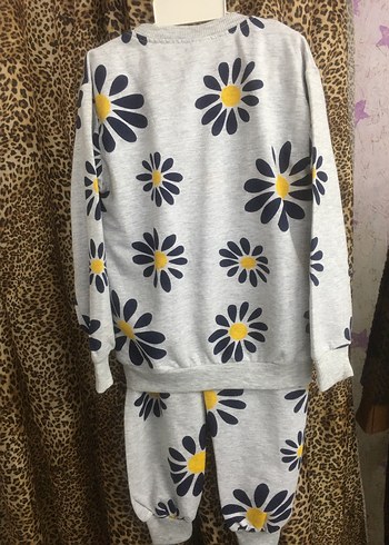 Gri Çiçek Desenli Kız Eşofman Takımı - Görsel 3