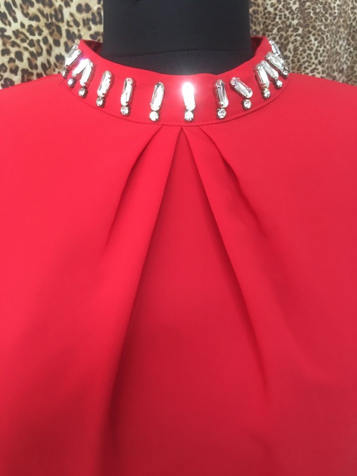 Uzun Kollu Kırmızı Renk taşlı Kadın Tunik - Görsel 2