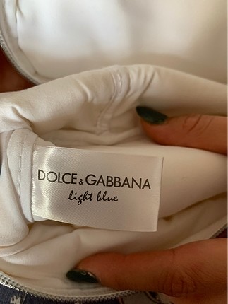  Beden beyaz Renk Dolce and gabbana makyaj / bakım çantası