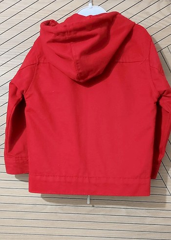 Kapüşonlu Düğmeli Erkek Çocuk Kırmızı İnce mevsimlik Mont - Görsel 2