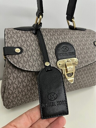  Beden gri Renk Michael Kors #michaelkors #çanta #kadınçanta