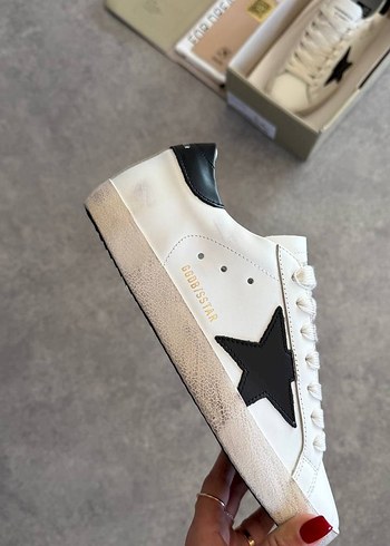 Golden Goose Deluxe Golden Goose Deluxe
