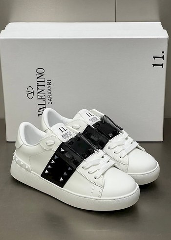 Valentino Valentino