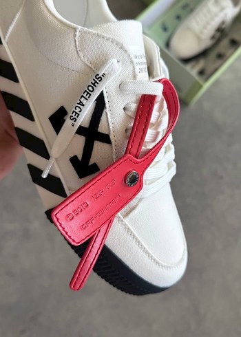 37 Beden Off white