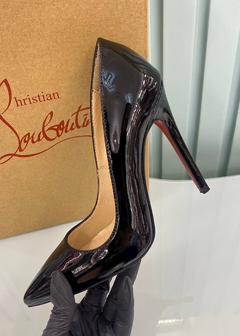 38 Beden Christian louboutin Topuklu ayakkabı
