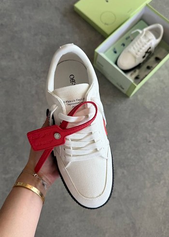 Off-White Off white