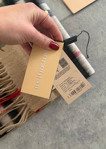 Burberry Scarf  %100 Cashmere
30x168 Cm - Görsel 4