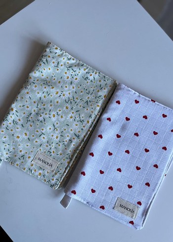 Çiçek ve Kalp Desenli Kitap Kılıfları - Görsel 2