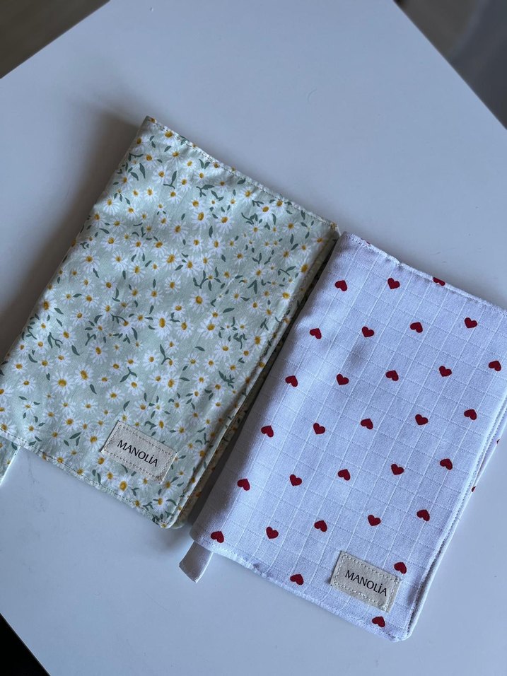 Çiçek ve Kalp Desenli Kitap Kılıfları - Görsel 2