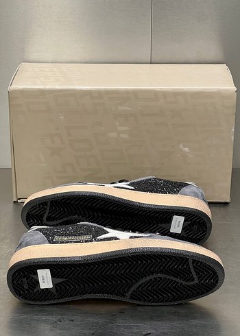 Golden Goose Deluxe Yeni Sezon - Görsel 6