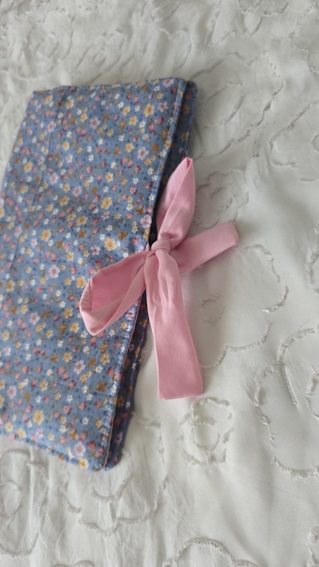 Kurdeleli Kitap kılıfı - Görsel 2