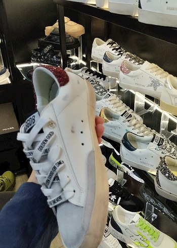 Golden Goose Deluxe Golden Goose Deluxe