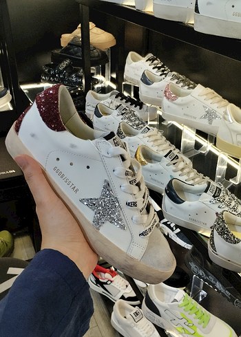 Golden Goose Deluxe