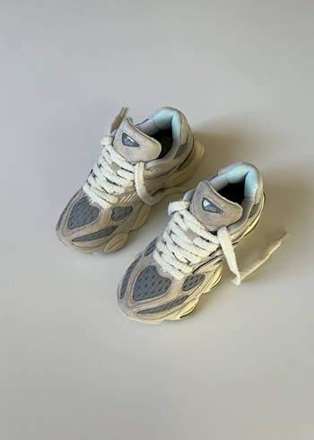 New Balance NEW BALANCE 9060 X BRICKS & WOOD 36-45 Arası Numaralar