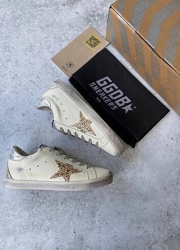 Golden Goose 