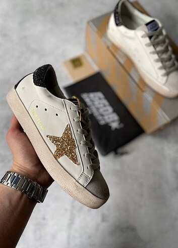 38 Beden beyaz Renk golden Goose Deluxe