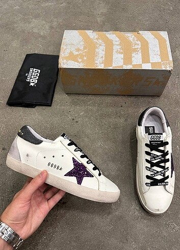Golden Goose Deluxe 