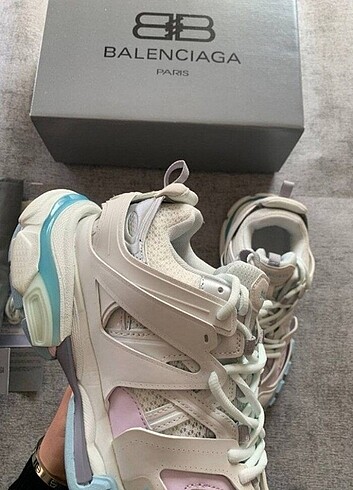 Balenciaga Balenciaga track
