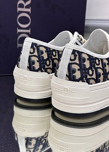 38 Beden Dior ayakkabı