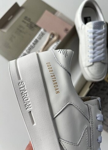 38 Beden beyaz Renk Golden Goose Deluxe