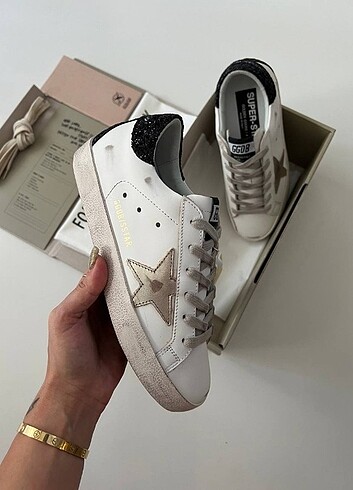 37 Beden beyaz Renk Golden Goose Deluxe