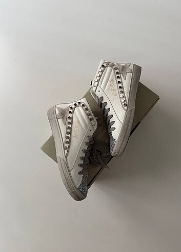 Golden Goose Deluxe 