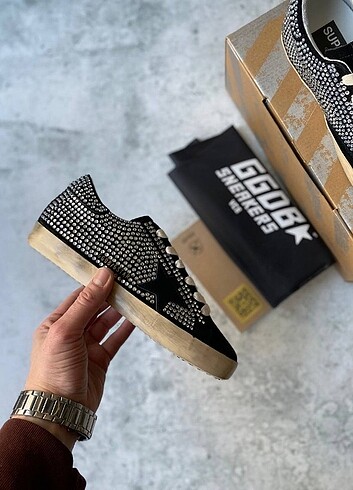 Golden Goose Deluxe