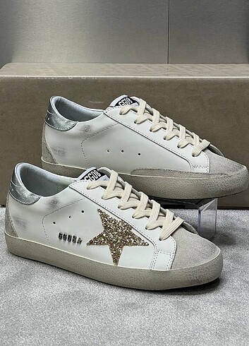 Golden Goose Deluxe 