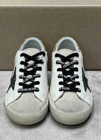 36 Beden beyaz Renk Golden Goose Deluxe
