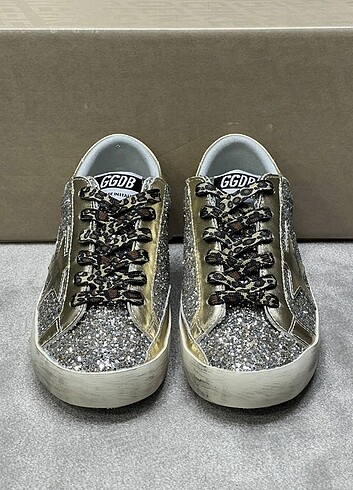 36 Beden altın Renk Golden Goose Deluxe 