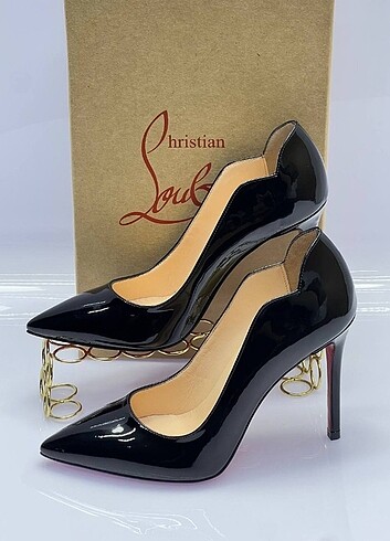 Christian Louboutin Chirstian Louboutin New model New Stock.36 37 38 39