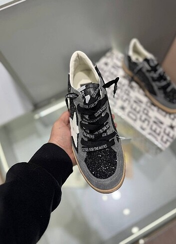37 Beden Golden Goose Deluxe