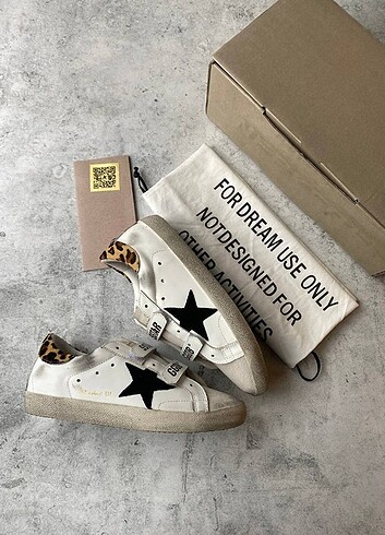 Golden Goose Deluxe 