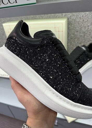 38 Beden siyah Renk Golden Goose Deluxe