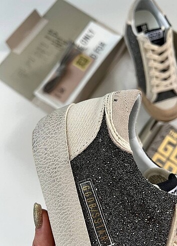 37 Beden Golden Goose Deluxe