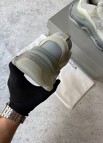 Balenciaga triple s - Görsel 5