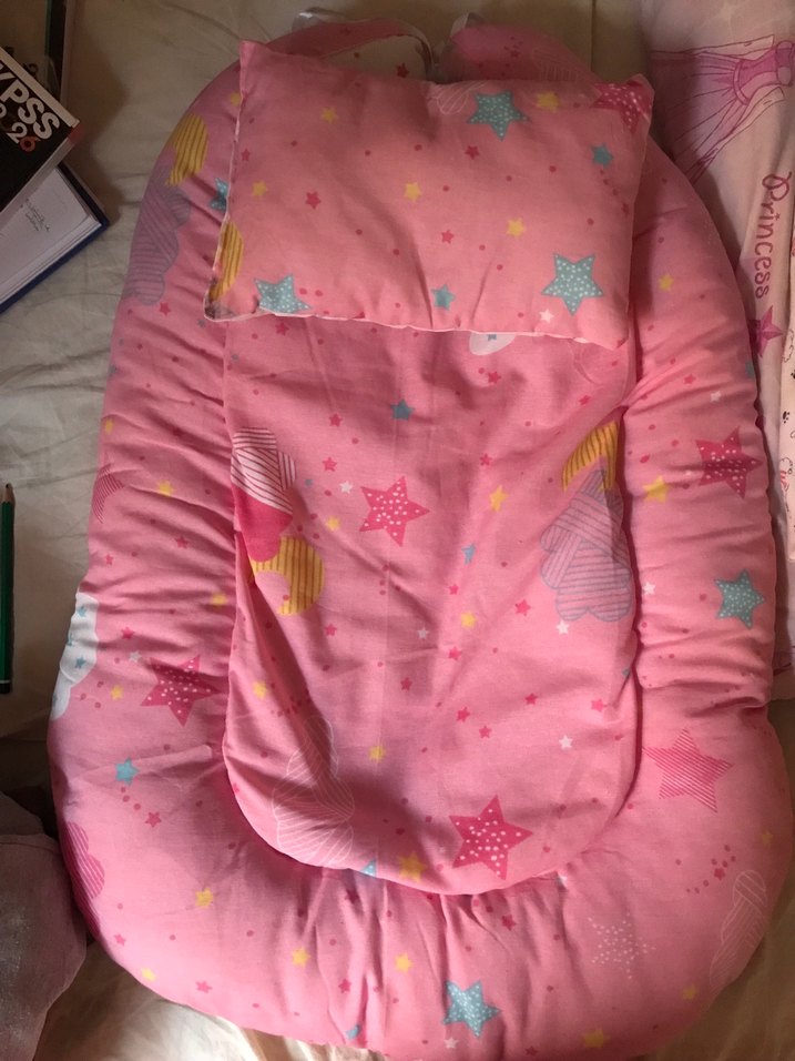 Pembe Desenli Bebek Yatağı ve Yastık - Görsel 2