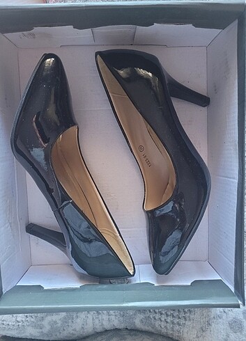 36 Beden Stiletto