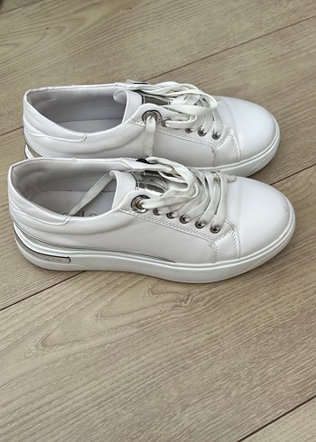 Ayakkabı - Görsel 2