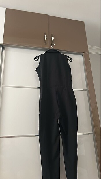 Siyah kemerli tulum - Görsel 2