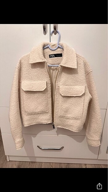 Zara buklet bej ceket