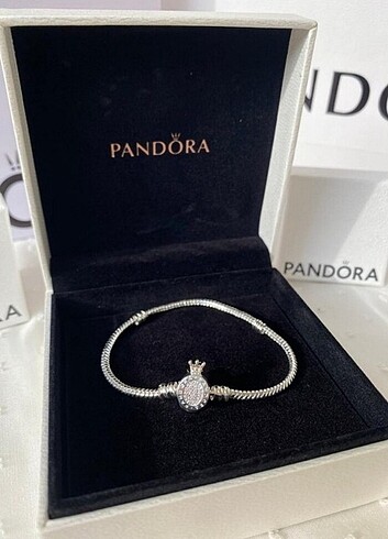 Pandora Taçlı Bileklik 