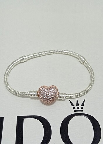 Pandora Taşlı Model Bileklik