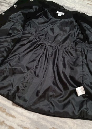 Siyah Düğmeli Kız Kabanı - Görsel 4