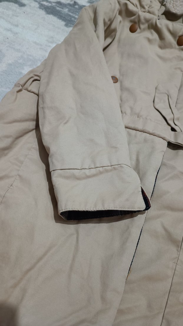 Çocuk Bej Kapüşonlu Uzun Kışlık Mont - Görsel 3