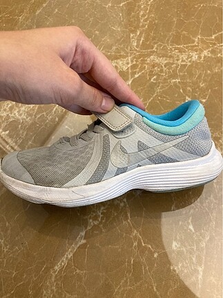 Nike çocuk spor ayakkabı
