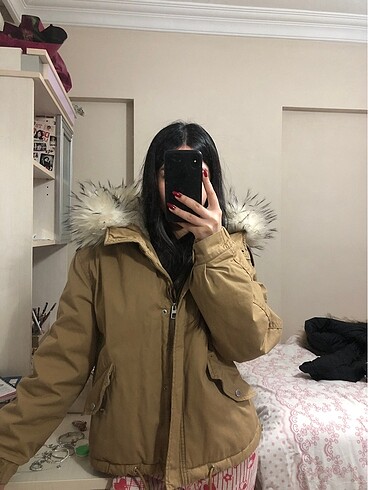 s Beden Bershka mont