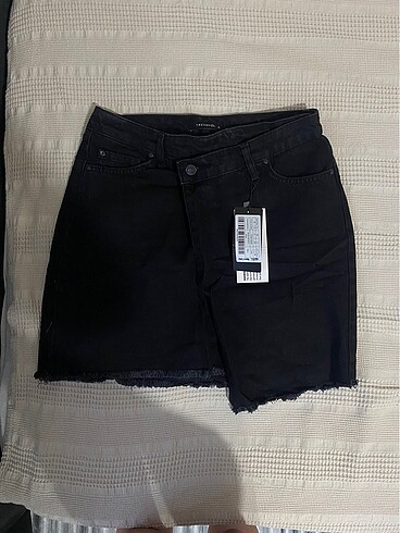 Trendyolmilla Asimetrik Model Denim Etek