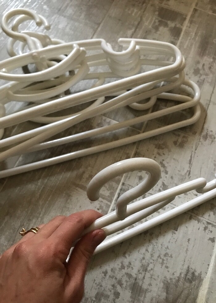 7 adet plastik askı - Görsel 4