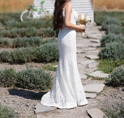 38 Beden Nikah Elbisesi